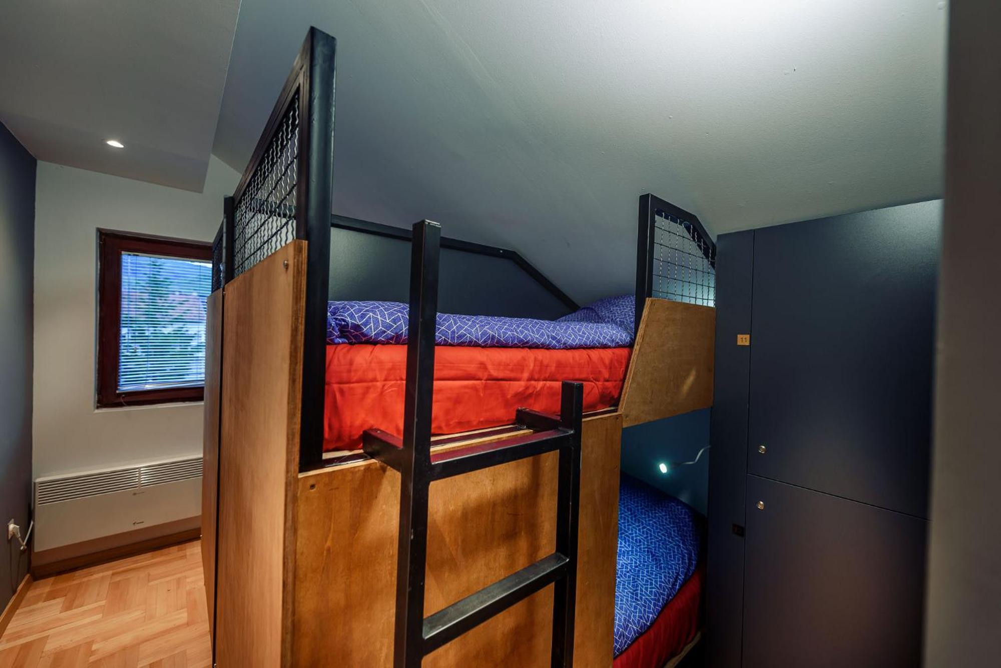 Town Hostel Peje Dış mekan fotoğraf